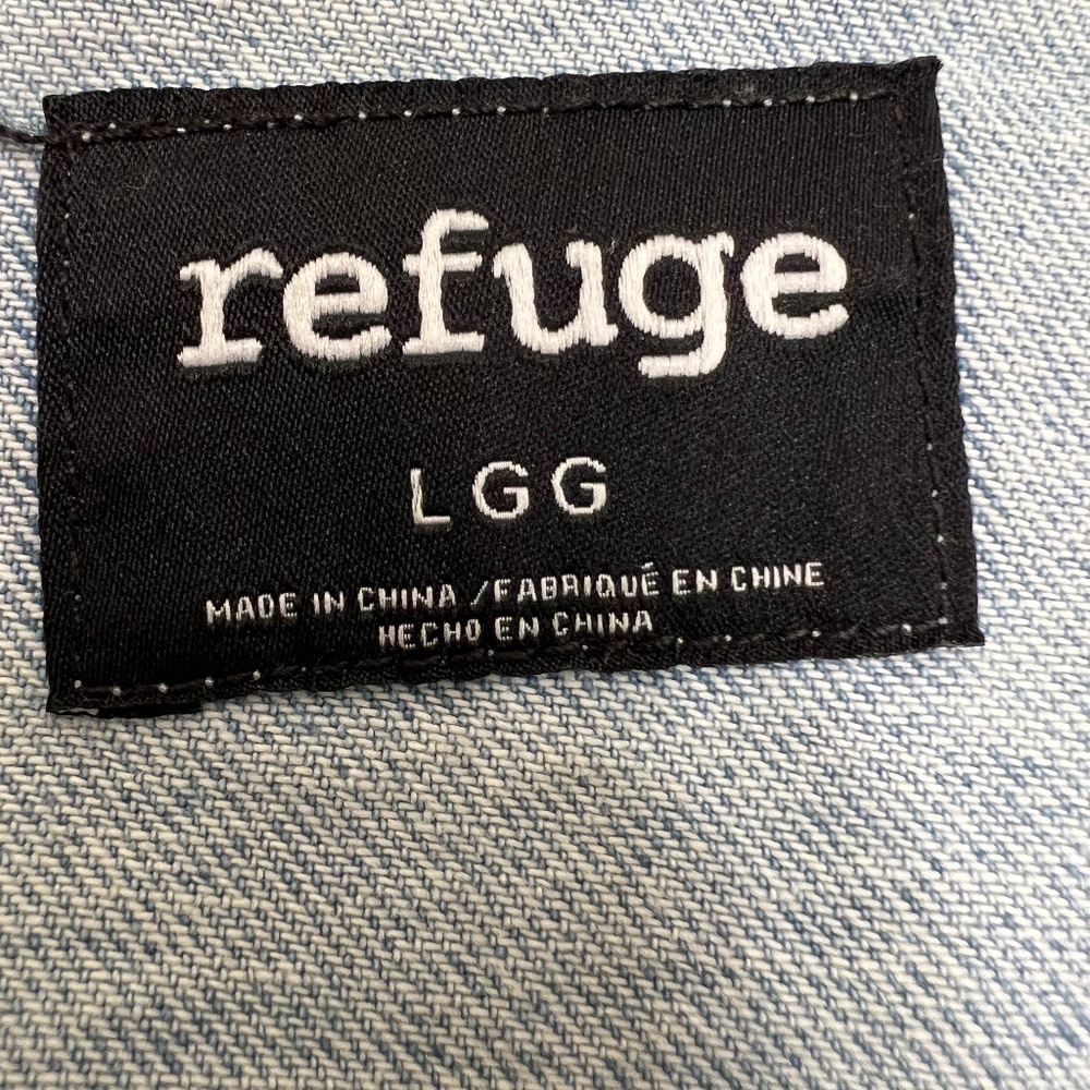 Refuge Distressed Denim Jacket Button Down Raw Hem--Size Large - Picture 7 of 10